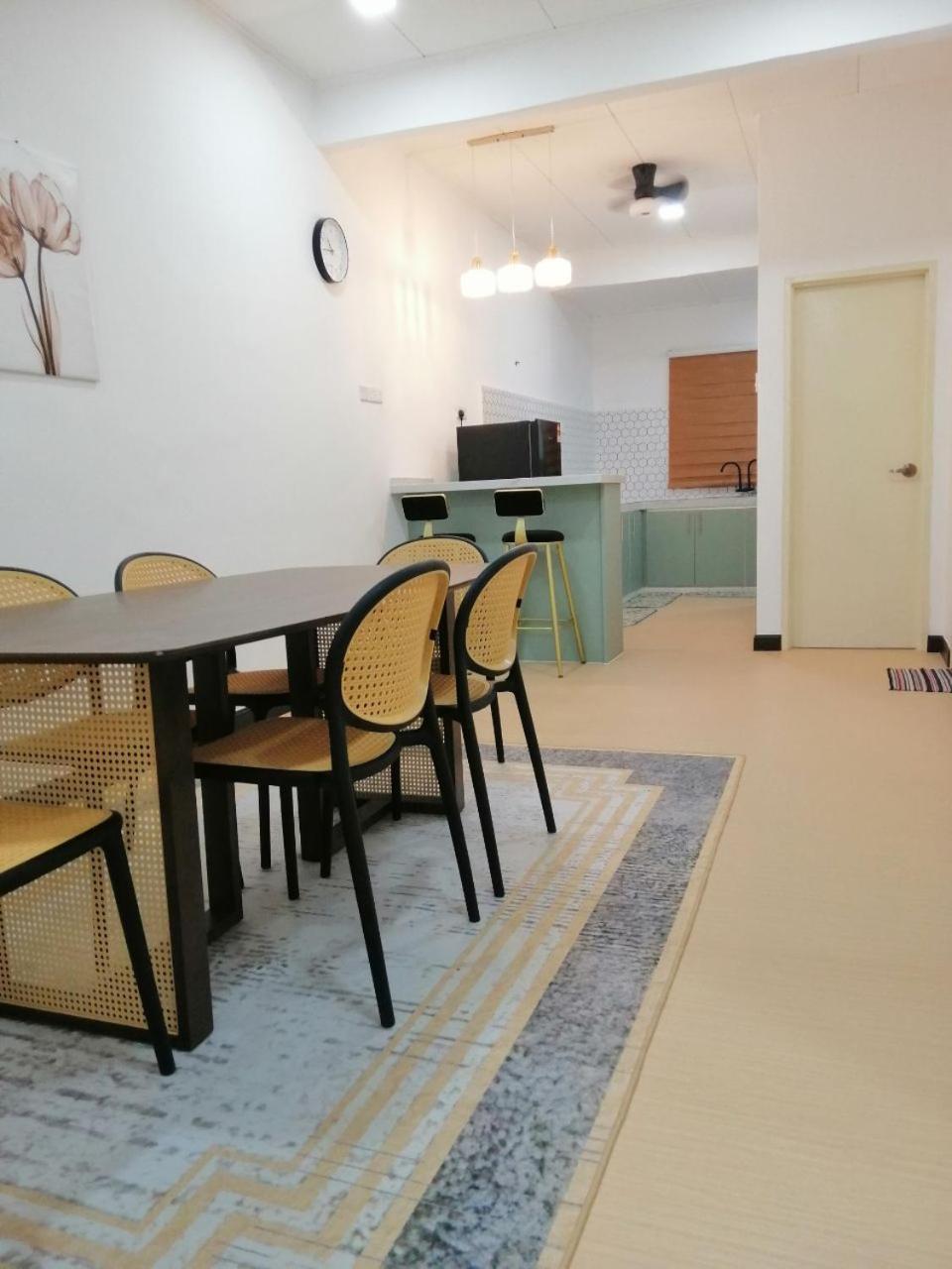 פורט דיקסון Casa261 Homestay Pd מראה חיצוני תמונה